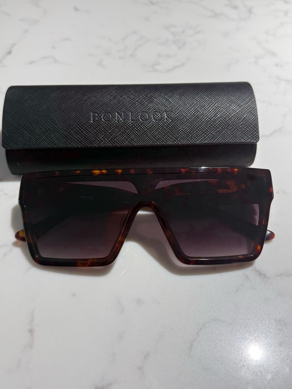 Women’s Shield Sunglasses - Tortoiseshell Brown
